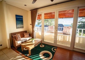 Tauch Terminal Resort Tulamben & Spa