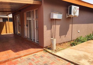 Tenacity Mafikeng Guesthouse - 4 in Mahikeng