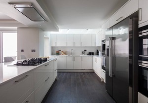 The Ascot Retreat - Spacious 3BDR Home with Parking & Garden