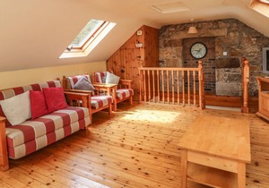 THE BARN @ MINMORE MEWS, pet friendly in Shillelagh, County Wicklow