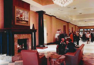 The Bertram Inn & Conf Ctr, A Trademark Collection Hotel