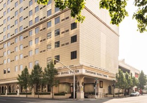 The Davenport Tower, Autograph Collection
