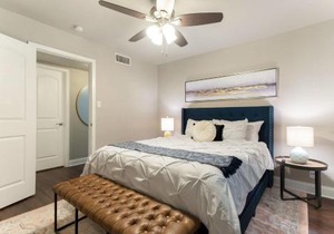 The Flamingo 102 l Pool I 65 Smart TV I Sleeps 5