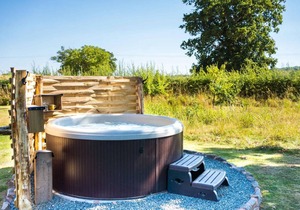 The Hideaway Hut - 1 Bed Shepherds Hut - Dodmarsh