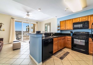 The Inn at Dauphin Island 106 1BR Walks right out to Pools and Beach!