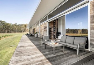 The Longhouse - Suite 1