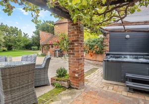 The Manor House - Five Bedroom House, Sleeps 10