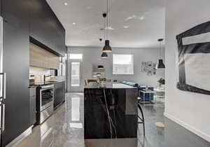 THE MODERN CHIC | Two-Bedroom Loft w. Terrace