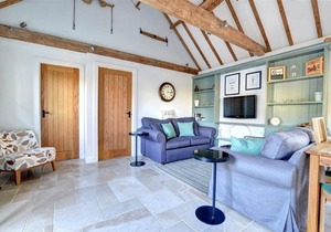 The Old Pump House - One Bedroom House, Sleeps 3