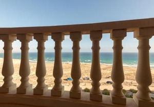 THE PARADISE ON THE OCEAN 7