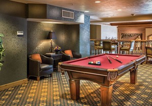 THE POOL IS OPEN! ZERMATT RESORT DOUBLE QUEEN SUITE (SLEEPS 4)! (#231)