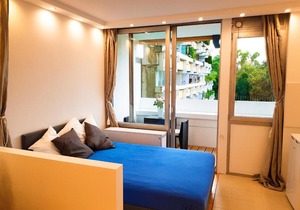 "The Pyramid" newly built in July 2018 City apartment with WLAN, Balcony