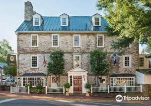 The Red Fox Inn & Tavern