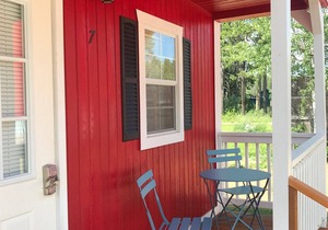 The Red Station by Glacier - Cabin #7 with AC and laundry