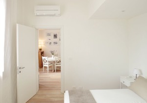 THE RIVERSIDE SUITE and POOL near VENICE