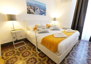 The Rooms of Piazza Cairoli, Luxury Triple Room