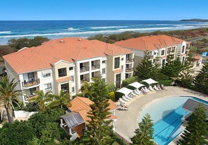 The Sands 2/20 Pacific Parade Opposite beach plus Air