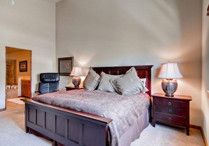 The Timbers 2G - Mountain Views, Walk to Downtown & Pet Friendly