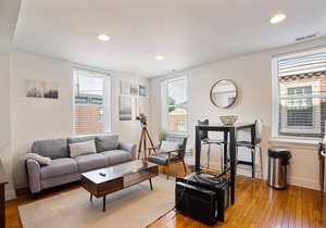 This apartment is a 1 bedroom (s), 1 bathrooms, located in Philadelphia, PA.