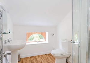 This superb, barn conversion is a perfect getaway for families and couples.