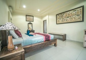 Three Dewi's Guest House
