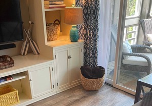 Tidal Marsh Views! 2 BR Villa! Neighborhood Pool! Close to Tennis/Equestrian Ctr