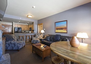 Top floor ski condo with direct ski in and out. Hiking and biking too! Hot tub