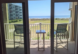 Topsail Dunes Beach Condo - Oceanfront! First Floor! Ramp Access!