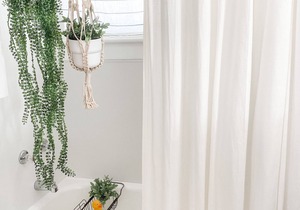 Totally HIP Bohemian Suite- Downtown Sandusky Oh- BOOK NOW!
