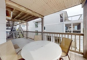 Tower Shores - 39575 Admiral