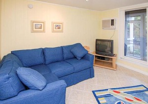 Tower Shores - 46 Atlantic Watergate