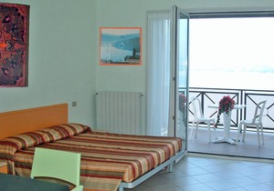 Tre ponti Tipo C 5 - One Bedroom Apartment, Sleeps 5