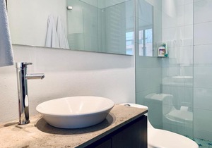 Trendy 1BR in Luxury Building, Parque Virrey