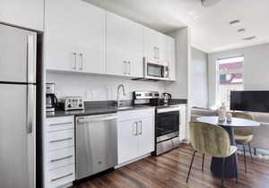 Trendy Brighton 1BR w/W/D, Gym, near T, Shops + Dining, by Blueground