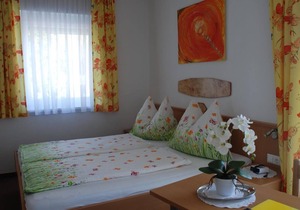 Triple room, balcony, lake view OST - Pension Agnes