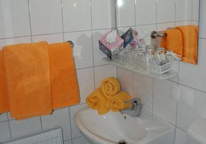 Triple room, balcony, garden side - Pension Agnes