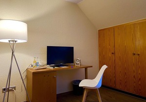 Triple Room - Hotel-Restaurant Zur Post