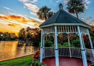 Truly an Adventure! 2 Units, Swim with Manatees, Pool, Scuba, Golf