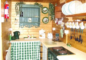 TWINPINES, LLWYNAU FARM, LLANTRISANT - 12 MILES FROM CARDIFF. CF72 8LP. RCT.