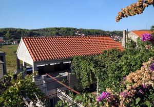 Two bedroom apartment with terrace and sea view Lumbarda, Korčula (A-9262-a)