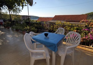 Two bedroom apartment with terrace and sea view Lumbarda, Korčula (A-9262-a)