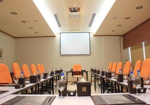 Two Bedroom Apartment Near Al Khan Super Market By Luxury Bookings