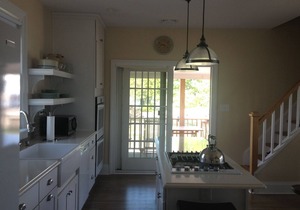 Two blocks from the beach, a timeless "Bay Header" close to the downtown shops