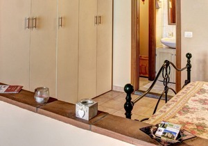 Typical rustic apartment in the heart of Tuscany, Chianti area, Florence.