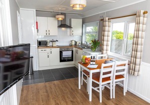 Unique, peaceful, cosy and quaint cedar wood built holiday lodge.