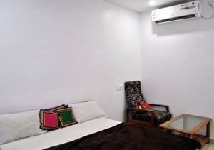 Unit 6 Beautiful and clean rooms to stay