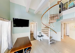 Updated Top-Floor Condo at Plantation with Gulf View Balcony, Loft, and WiFi