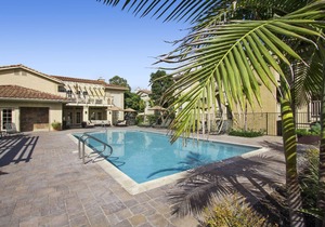 Upscale Monarch Beach Condo - Walk to Salt Creek Beach, shops, restaurants