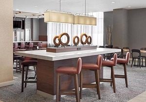 3-Star Hotel ∙ Courtyard by Marriott Newark Downtown
