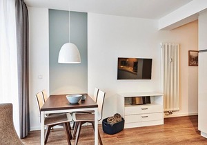 Vacation apartment close to the beach with large terrace incl. use of swimming pool & sauna